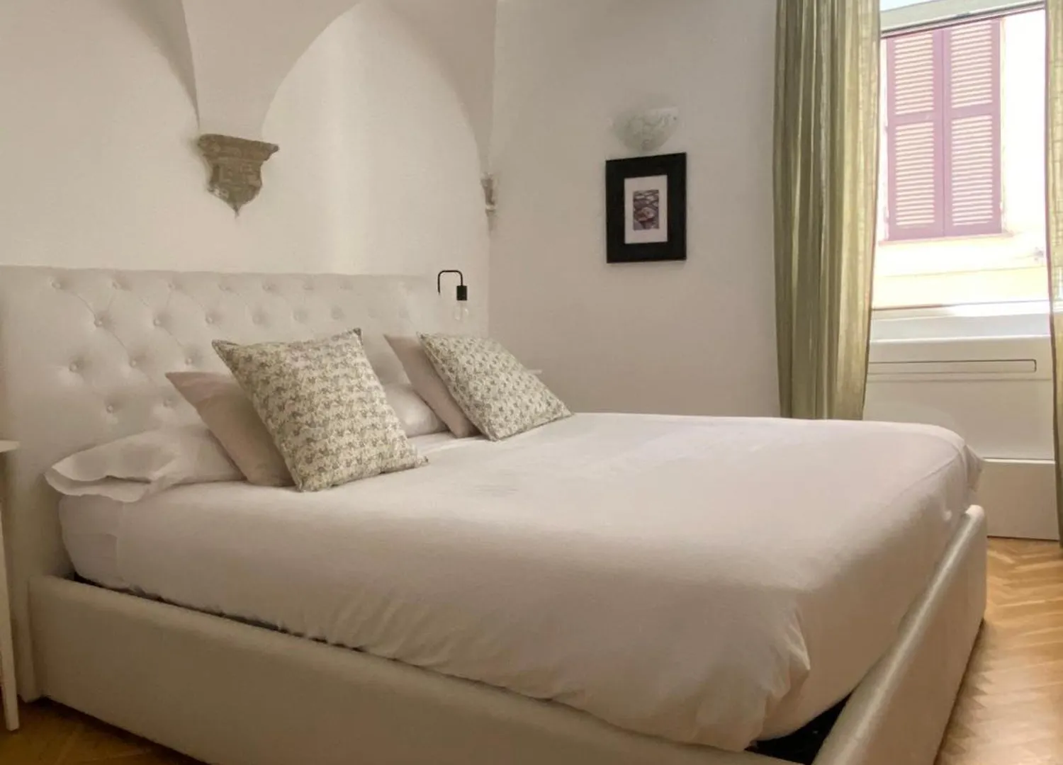 The Old Town Inn Rome Italy